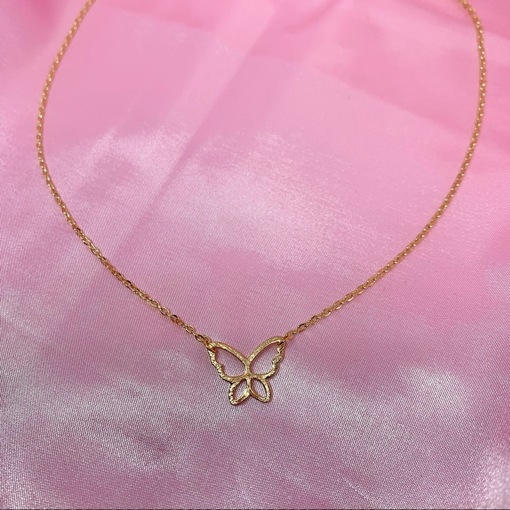 Necklace: Butterfly Charms Layered 🦋 - Picture 5 of 5